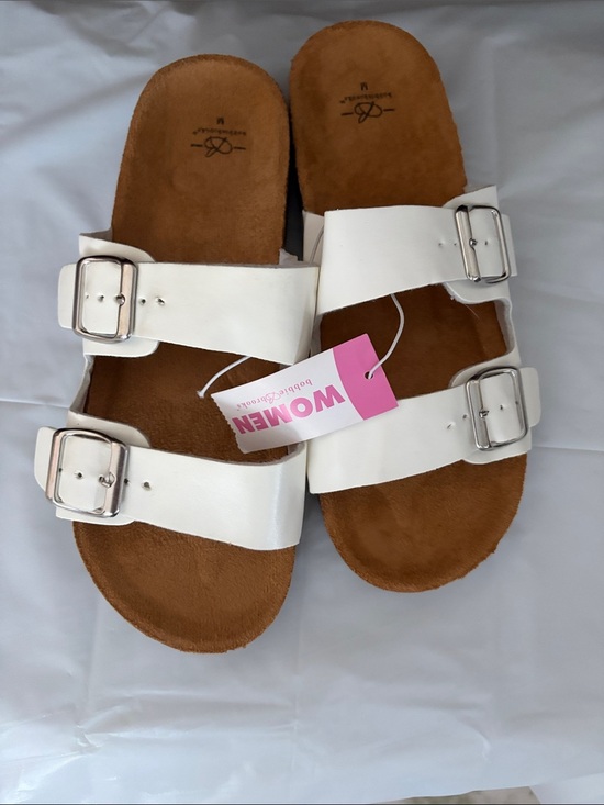 Shoes - Women’s White Double-Buckle Slide Sandals 7-8 NWT